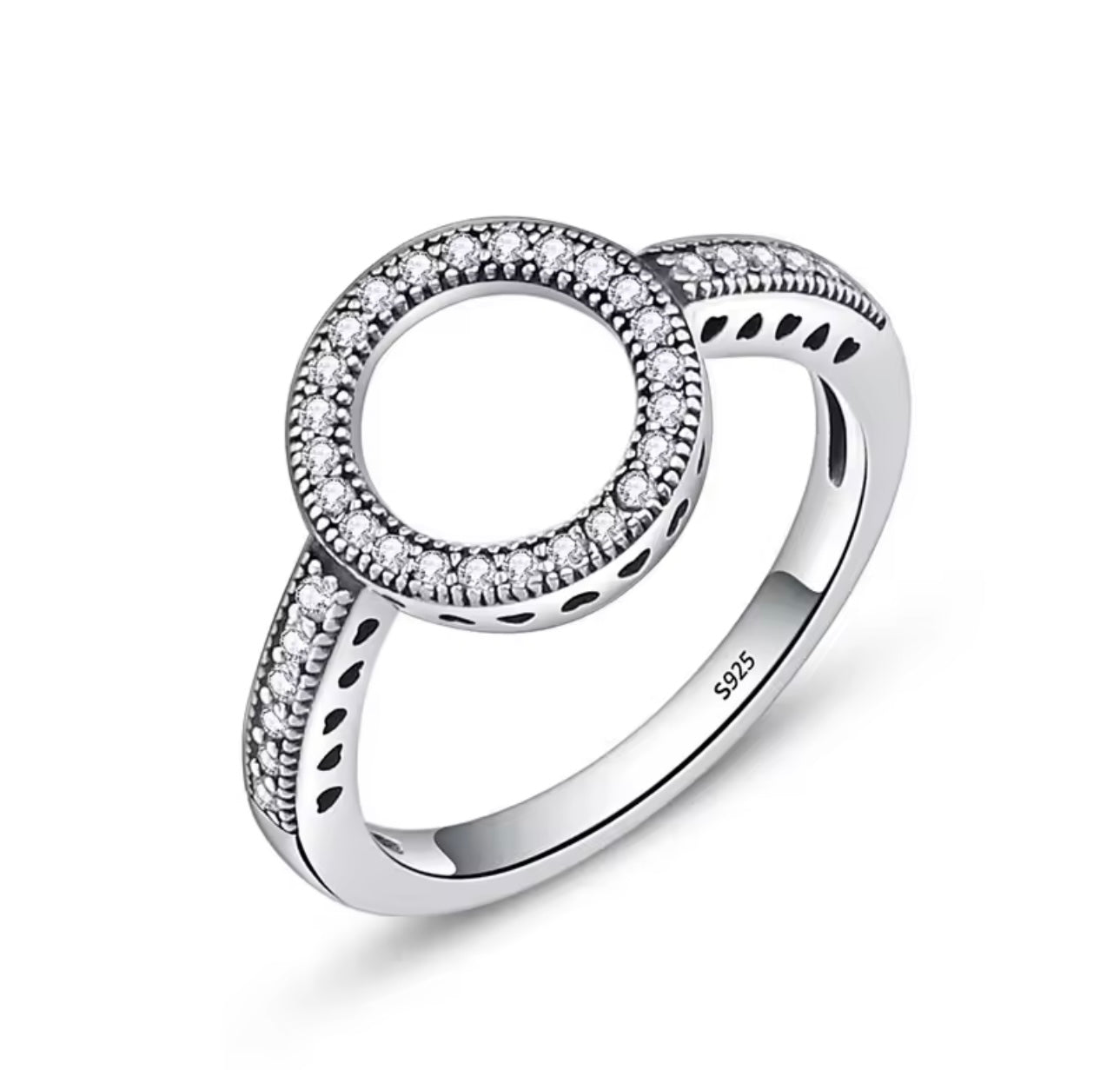 925 Sterling Silver CZ Circle Ring